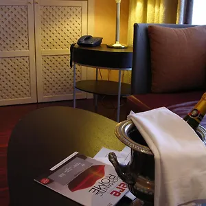 https://colosseo-studio-suites.it-romehotels.com