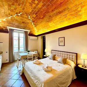 https://residence-internazionale.it-tuscanyhotel.com