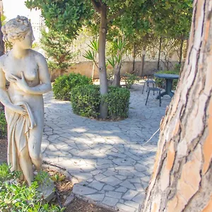 https://villa-speranza-marausa.palermohotels.org